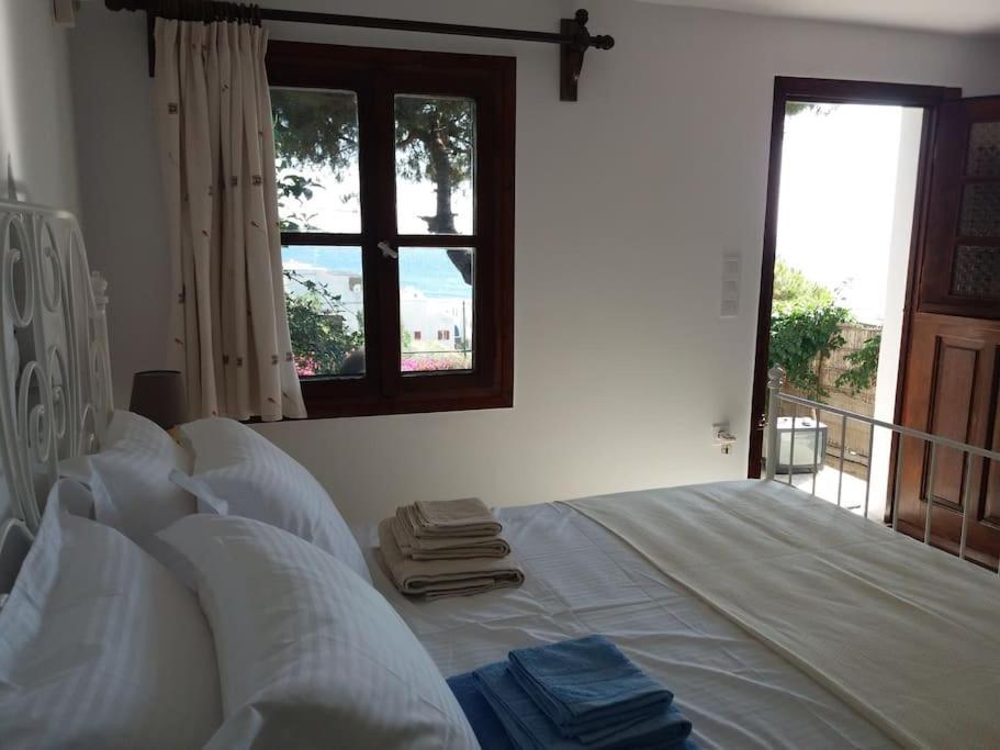 Grandpa Simos' Traditional Guest House Άγιος Ρομανός Εξωτερικό φωτογραφία